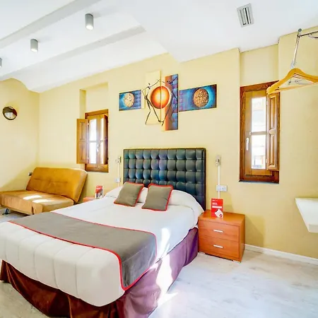 Casa Del Cigroner Hostal