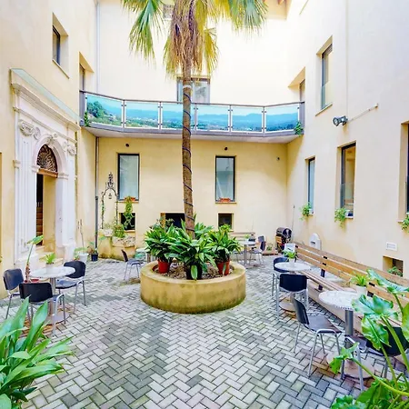 Vandrerhjem Casa Del Cigroner *